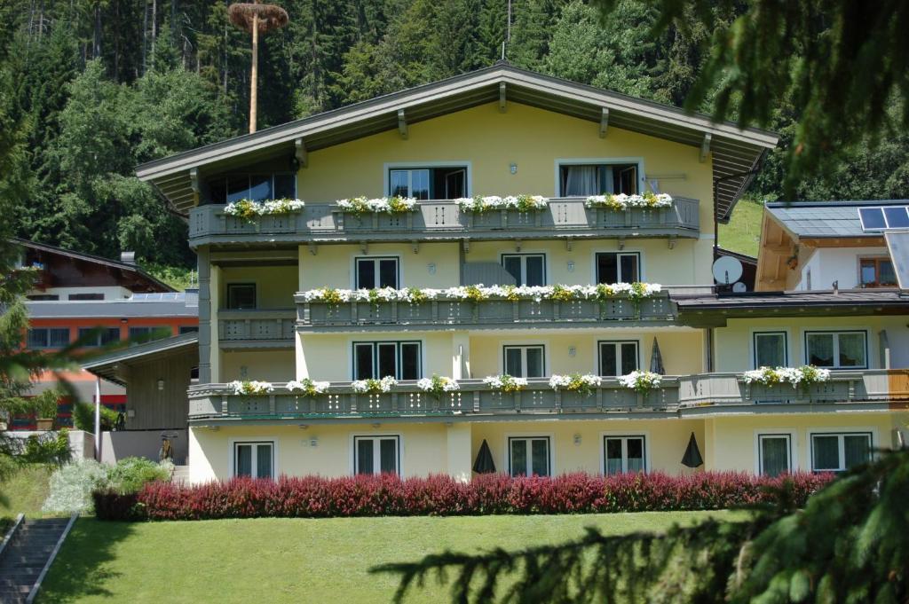 Haus Lechner Apartments Sankt Jakob in Haus Exterior photo